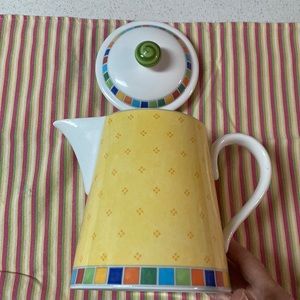 Villeroy and Boch Tea/Coffee Pitcher, Twisted Alea Limone